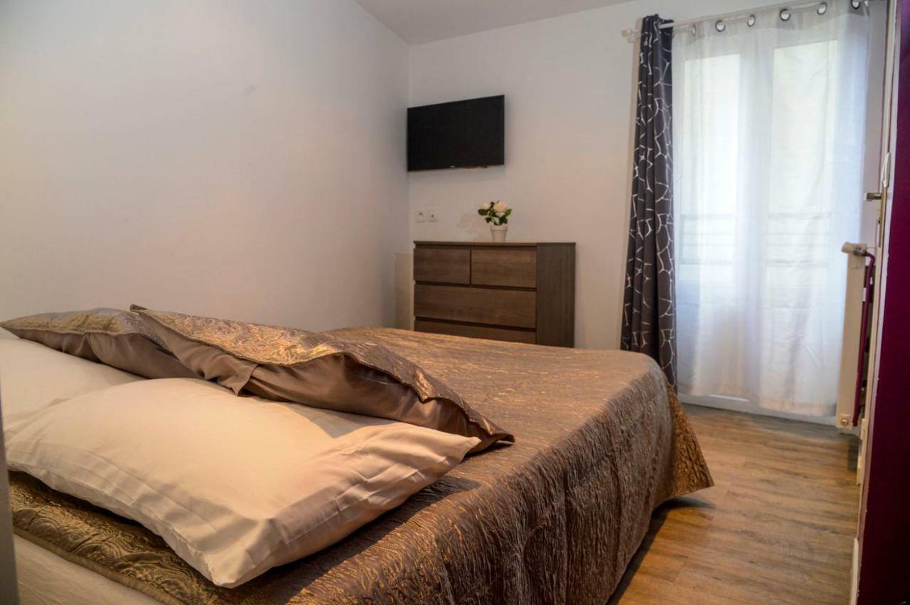 Hovi De La Mairie Hotel Aubervilliers